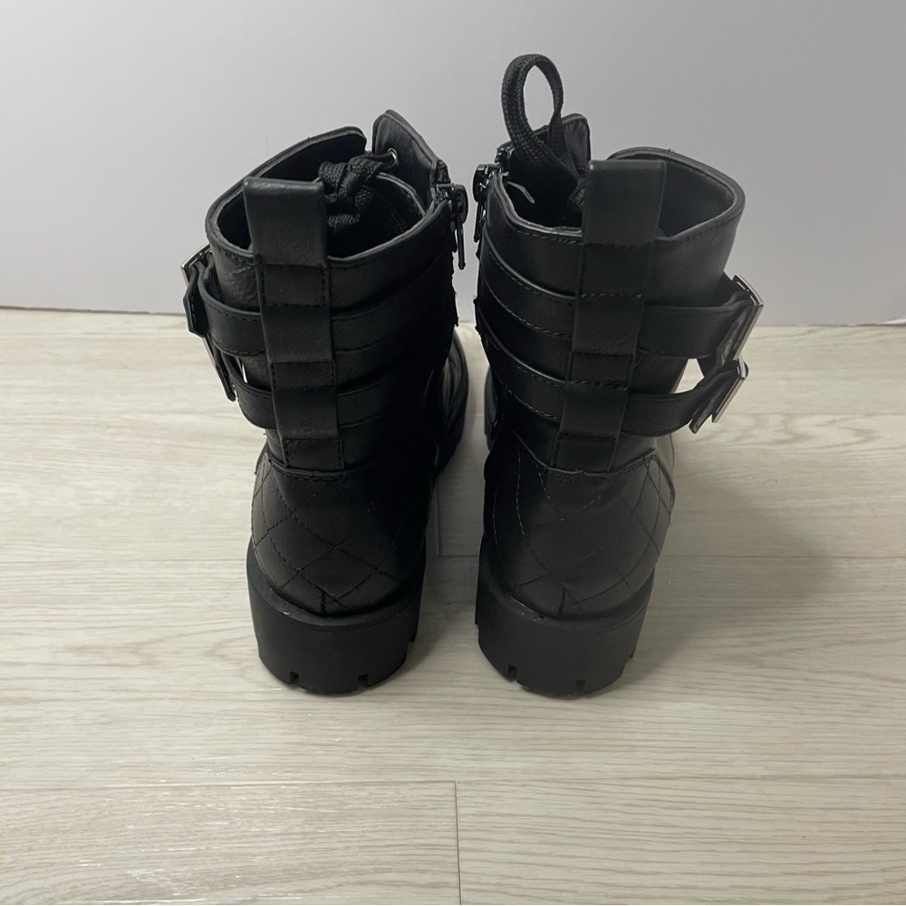 Xoxo Women’s Black Combat Boots Size 5 Faux Leather Side Zip Lace Up Buckle EUC - Picture 5 of 8